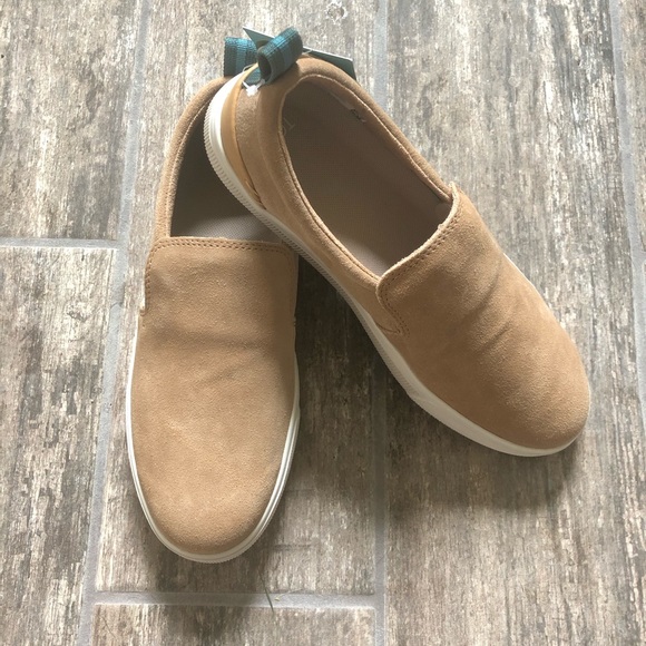 slip on shoes for travel